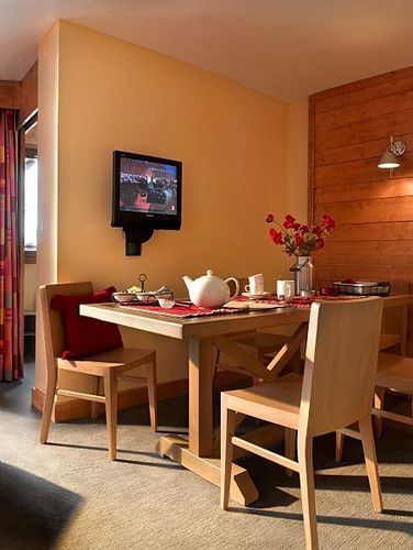 Aparthotel Pierre & L'ours Blanc 3*